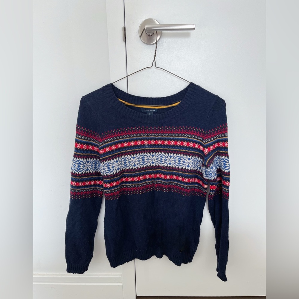 Tommy Hilfiger crew neck sweater, size S